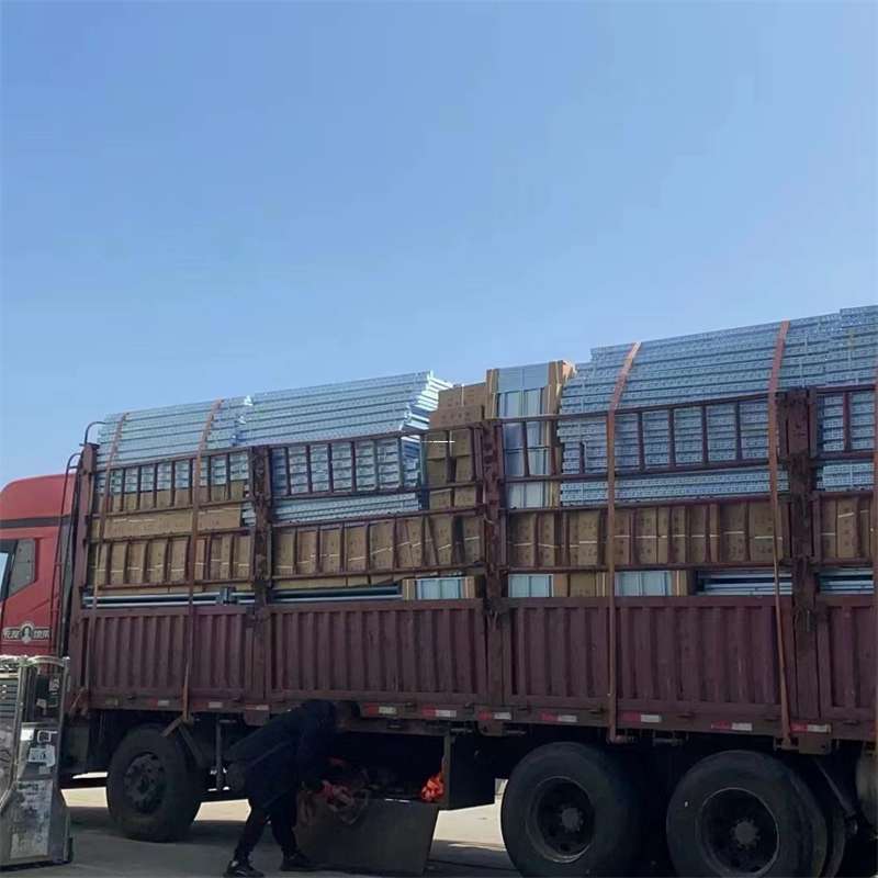 内蒙古通辽科尔沁左翼中旗到新疆阿勒泰富蕴县物流公司，一站式服务
